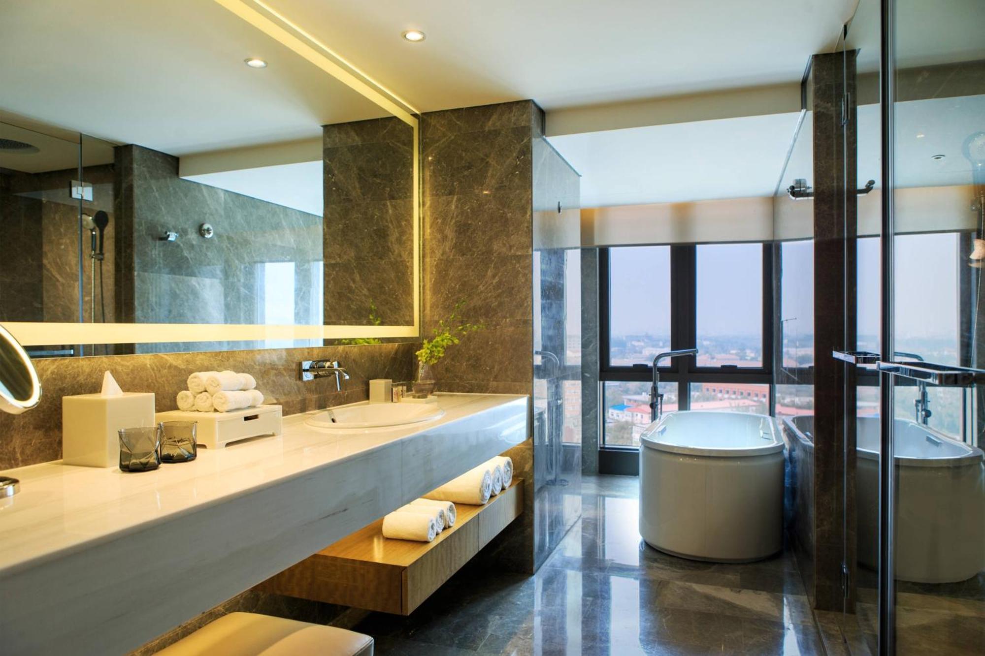 Renaissance Wangfujing Hotel