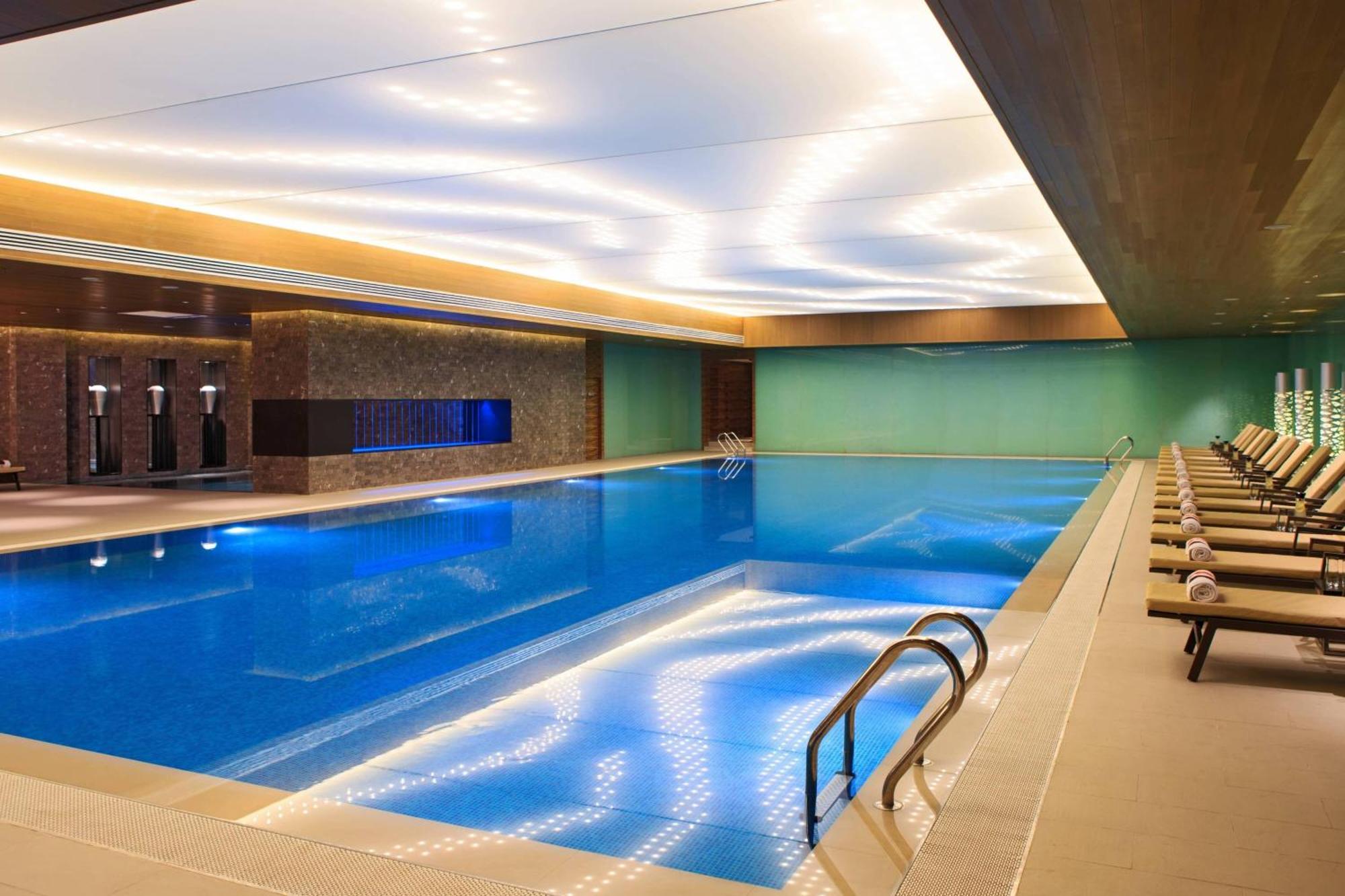 Renaissance Wangfujing 5*