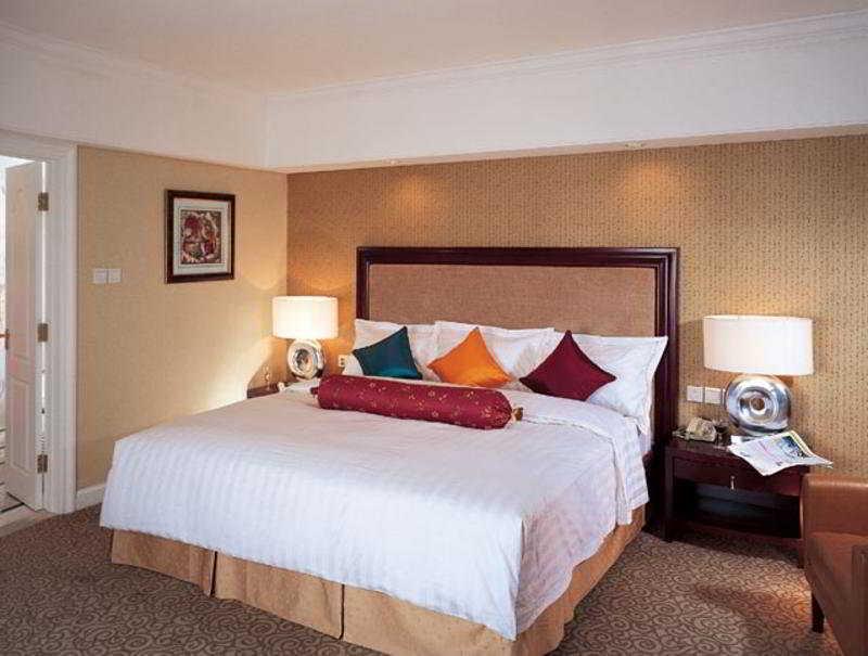 Hotel Renaissance Wangfujing Beijing